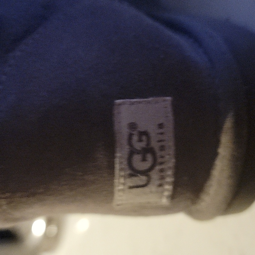 UGG Gray Shearling Boots size usa 7 - Picture 5 of 13